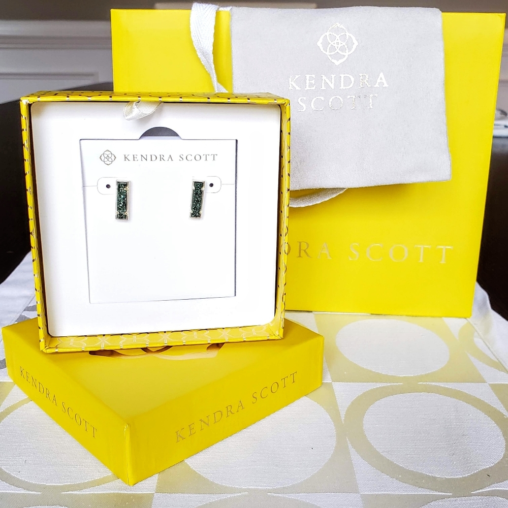 New Kendra Scott Lady Silver Stud Earrings